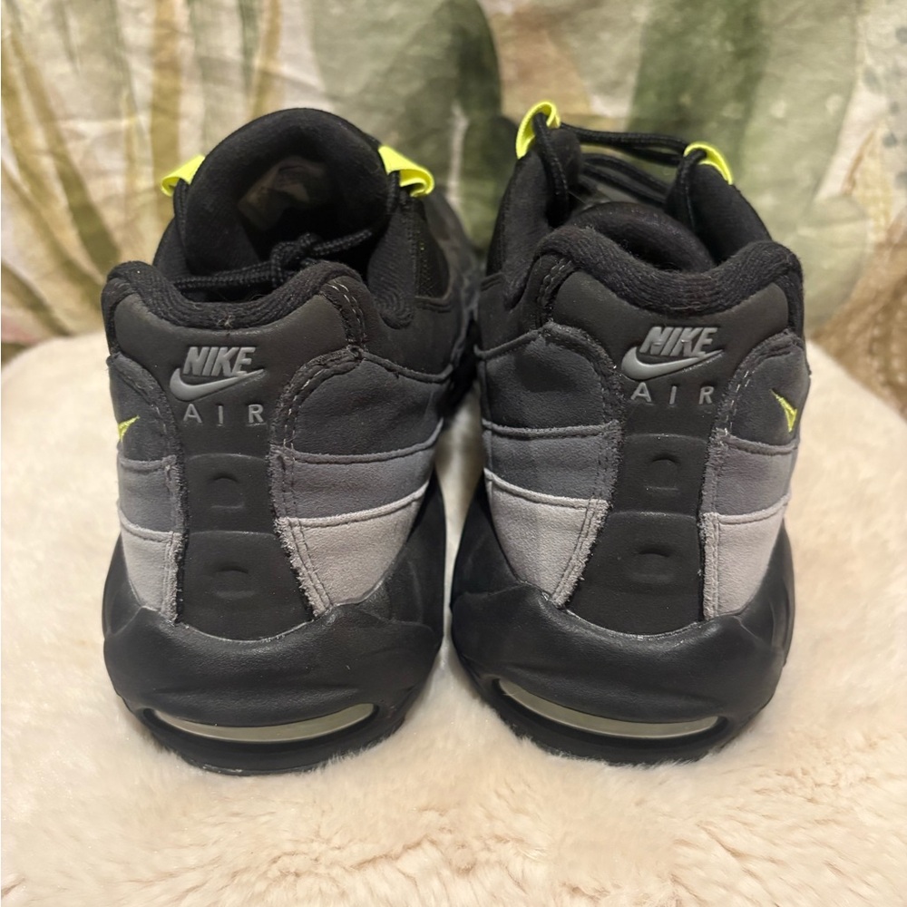 Nike Air Max 95 OG 2015 Neon 2015 *New without tags or box * - Picture 6 of 16